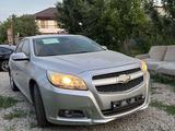 Chevrolet Malibu 2015 года за 7 200 000 тг. в Алматы – фото 2