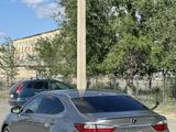Lexus ES 300h 2014 годаүшін7 900 000 тг. в Атырау – фото 2