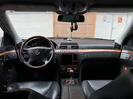 Mercedes-Benz S 320 1999 года за 2 200 000 тг. в Астана – фото 11