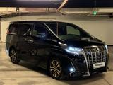 Toyota Alphard 2019 года за 31 500 000 тг. в Алматы – фото 2