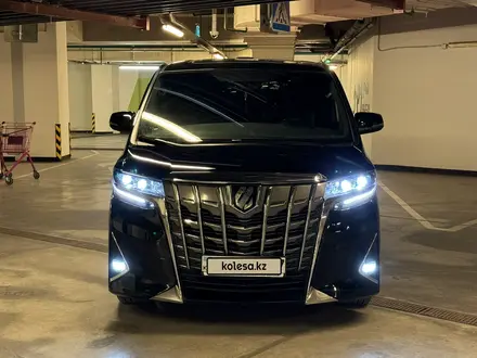 Toyota Alphard 2019 года за 31 500 000 тг. в Алматы – фото 3