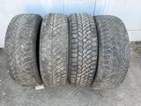 Шипованные 215/70/R16 за 75 000 тг. в Астана