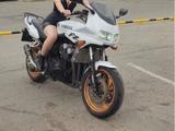 Yamaha  FZS600 Fazer 1999 года за 1 300 000 тг. в Астана