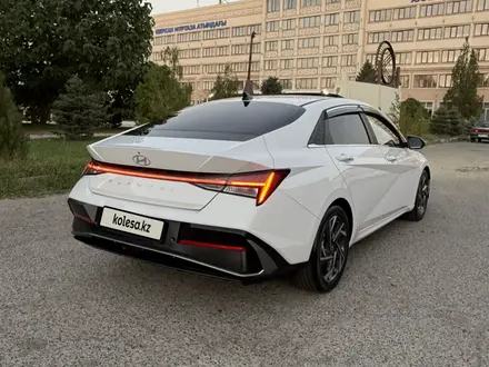 Hyundai Elantra 2024 года за 8 200 000 тг. в Шымкент – фото 14
