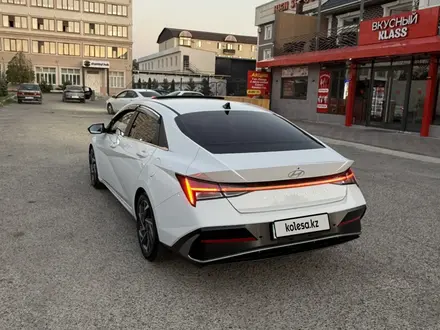 Hyundai Elantra 2024 года за 8 200 000 тг. в Шымкент – фото 8