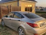 Hyundai Accent 2013 года за 5 000 000 тг. в Актобе – фото 4