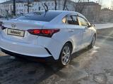 Hyundai Accent 2020 года за 8 000 000 тг. в Павлодар – фото 2