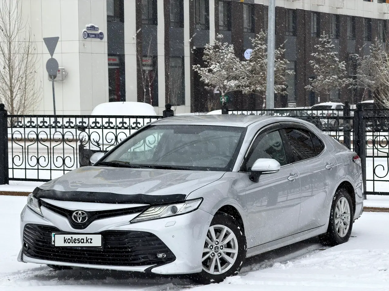 Toyota Camry, 2019