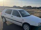 Volkswagen Golf 1993 года за 1 000 000 тг. в Астана – фото 2