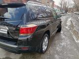 Toyota Highlander 2012 года за 10 500 000 тг. в Усть-Каменогорск – фото 3