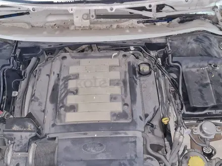 Двигатель Land Rover 4.4 литра за 1 200 000 тг. в Актобе – фото 2