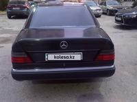 Mercedes-Benz E 200 1990 года за 1 000 000 тг. в Шымкент