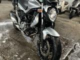 Suzuki  SFV 400 Gladius 2014 года за 2 100 000 тг. в Алматы