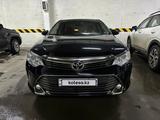 Toyota Camry 2015 годаfor10 500 000 тг. в Алматы