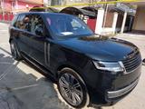Land Rover Range Rover 2022 года за 115 000 000 тг. в Алматы – фото 3