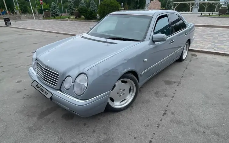 Mercedes-Benz E 280 1997 годаүшін2 500 000 тг. в Алматы