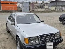 Mercedes-Benz E-Class, 1988