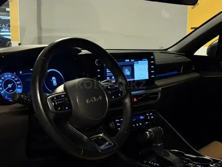 Kia K5 2023 года за 13 200 000 тг. в Алматы – фото 7