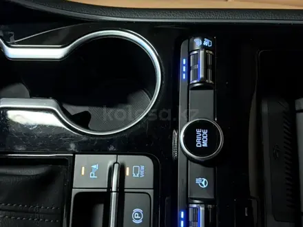 Kia K5 2023 года за 13 200 000 тг. в Алматы – фото 8