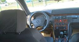 Mercedes-Benz E 230 1997 годаүшін2 700 000 тг. в Астана – фото 4