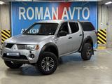 Mitsubishi L200 2008 годаүшін3 300 000 тг. в Астана