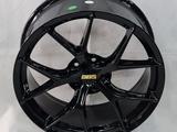 BBS 18 5 108 8.5J et 38 dia 63.4 Gloss Black за 400 000 тг. в Караганда – фото 3