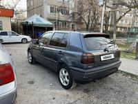 Volkswagen Golf 1995 годаүшін2 200 000 тг. в Шымкент