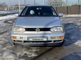 Volkswagen Golf 1996 года за 2 500 000 тг. в Есик – фото 2