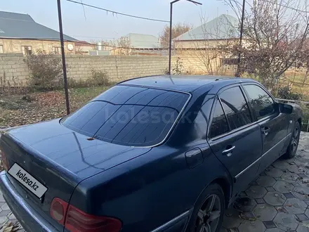 Mercedes-Benz E 280 1996 года за 2 000 000 тг. в Шымкент