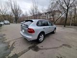 Porsche Cayenne 2007 года за 7 500 000 тг. в Алматы – фото 3