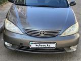 Toyota Camry 2005 года за 4 600 000 тг. в Астана