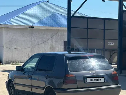 Volkswagen Golf 1993 года за 1 200 000 тг. в Уральск – фото 4