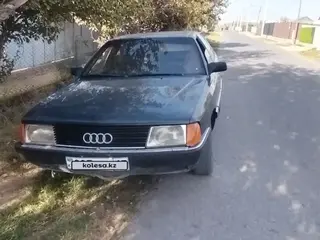 Audi 100, 1990