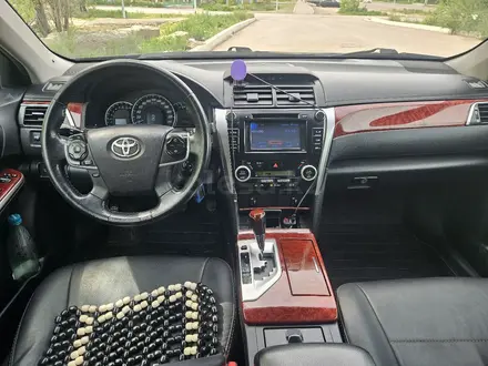 Toyota Camry 2014 годаүшін9 500 000 тг. в Караганда – фото 5