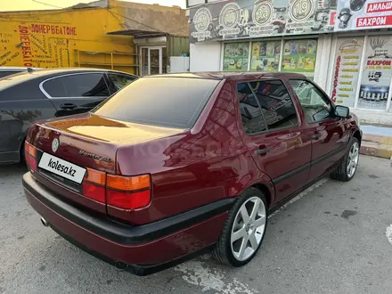 Volkswagen Vento 1993 года за 2 200 000 тг. в Тараз – фото 6