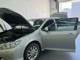Toyota Camry 2015 года за 10 000 000 тг. в Караганда