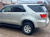 Toyota Fortuner 2006 года за 8 100 000 тг. в Алматы – фото 2