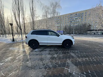 Volkswagen Touareg 2011 года за 10 400 000 тг. в Павлодар – фото 5