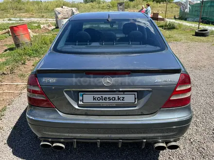 Mercedes-Benz E 55 AMG 2006 года за 8 500 000 тг. в Актобе – фото 2