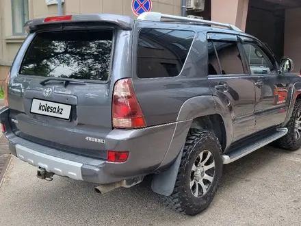 Toyota 4Runner 2004 года за 10 500 000 тг. в Алматы – фото 2