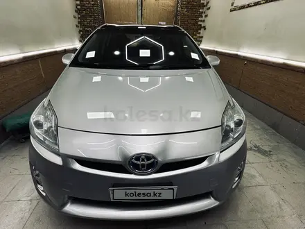 Toyota Prius 2011 года за 3 900 000 тг. в Актау – фото 3