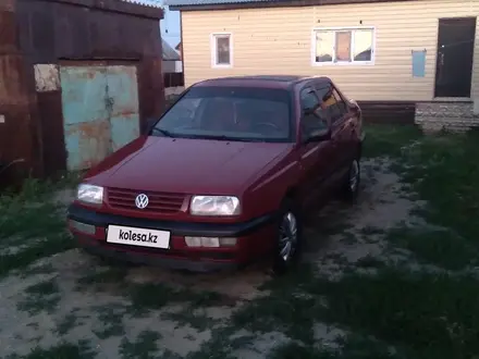 Volkswagen Vento 1995 года за 1 400 000 тг. в Кокшетау – фото 3