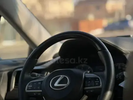 Lexus RX 350 2018 года за 19 800 000 тг. в Алматы – фото 5