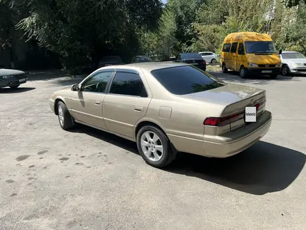 Toyota Camry 1998 года за 3 450 000 тг. в Алматы – фото 6