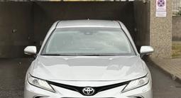 Toyota Camry 2022 годаүшін13 500 000 тг. в Астана – фото 2