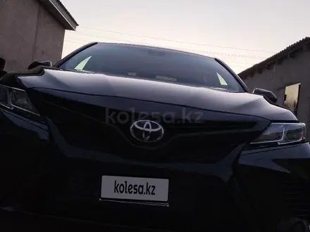 Toyota Camry 2018 года за 10 000 000 тг. в Актау – фото 9