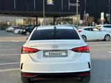 Hyundai Accent 2022 годаүшін8 500 000 тг. в Шымкент – фото 2