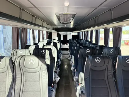 Mercedes-Benz 2013 года за 25 000 000 тг. в Алматы – фото 16