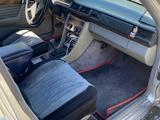 Mercedes-Benz E 300 1991 года за 800 000 тг. в Астана – фото 4