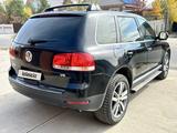 Volkswagen Touareg 2006 годаүшін3 600 000 тг. в Усть-Каменогорск